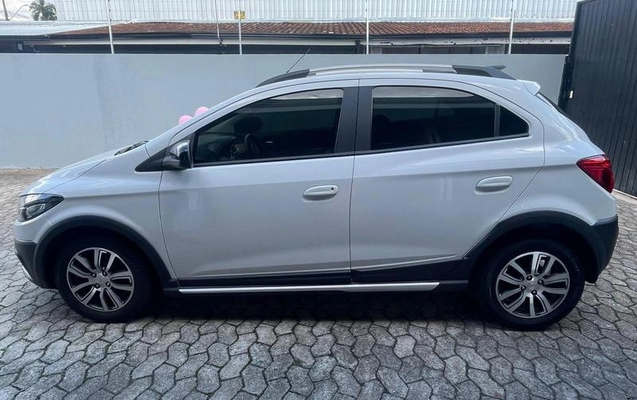 imagem-https://www.socarrao.com.br/sc-vehicle-images-prod/3883326/1789581098750-7911921_9_B_dc35d12790.jpeg