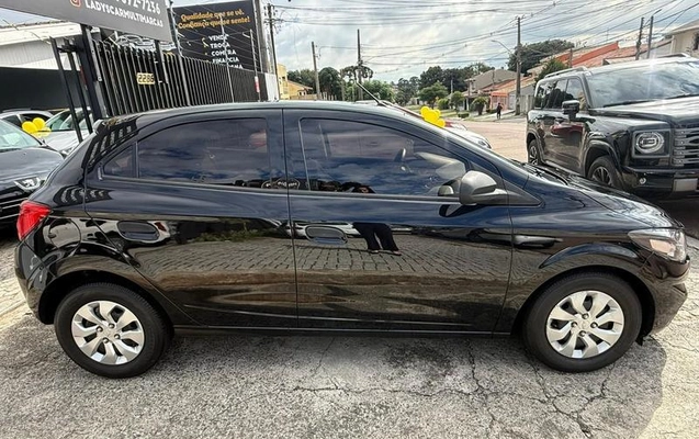imagem-https://www.socarrao.com.br/sc-vehicle-images-prod/3883353/1789581802568-8124668_5_B_3043051bcb.jpeg