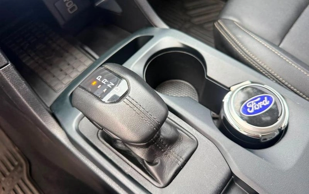 imagem-https://www.socarrao.com.br/sc-vehicle-images-prod/3883355/1789581174406-8374294_11_B_9a4dd3357b.jpeg