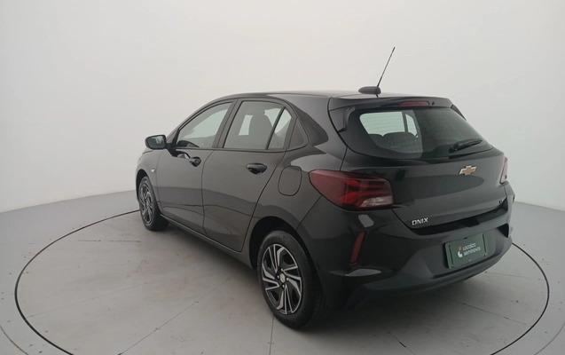 imagem-https://www.socarrao.com.br/sc-vehicle-images-prod/3883597/1789581527290-4.jpg