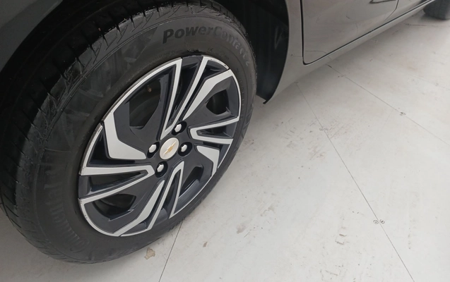 imagem-https://www.socarrao.com.br/sc-vehicle-images-prod/3883597/1789581527294-15.jpg
