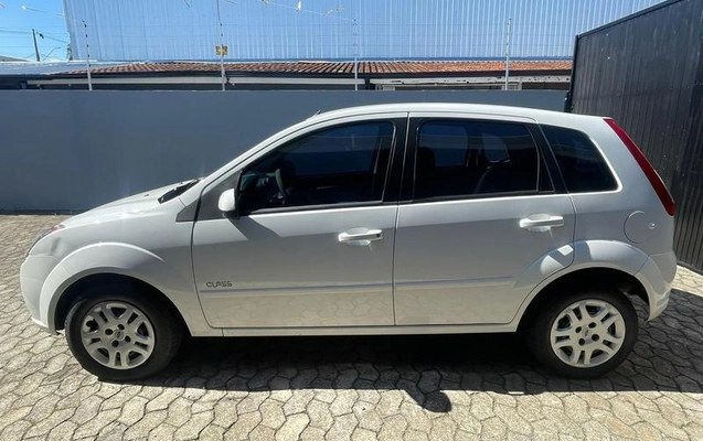 imagem-https://www.socarrao.com.br/sc-vehicle-images-prod/3883665/1789581720874-7867645_19_B_013825463b.jpeg