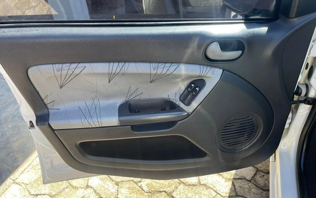 imagem-https://www.socarrao.com.br/sc-vehicle-images-prod/3883665/1789581720875-7867645_1_B_3f202e5ef2.jpeg