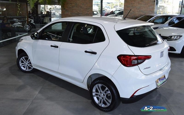 imagem-https://www.socarrao.com.br/sc-vehicle-images-prod/3883733/1789581799368-8482972_2_B_d295957ec3.jpeg
