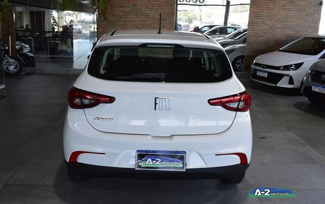 imagem-https://www.socarrao.com.br/sc-vehicle-images-prod/3883733/1789581799369-8482972_3_B_7af314dc3c.jpeg