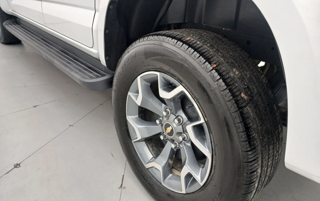 imagem-https://www.socarrao.com.br/sc-vehicle-images-prod/3883738/1789581835397-13.jpg
