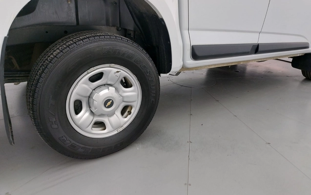 imagem-https://www.socarrao.com.br/sc-vehicle-images-prod/3883741/1789581906416-15.jpg