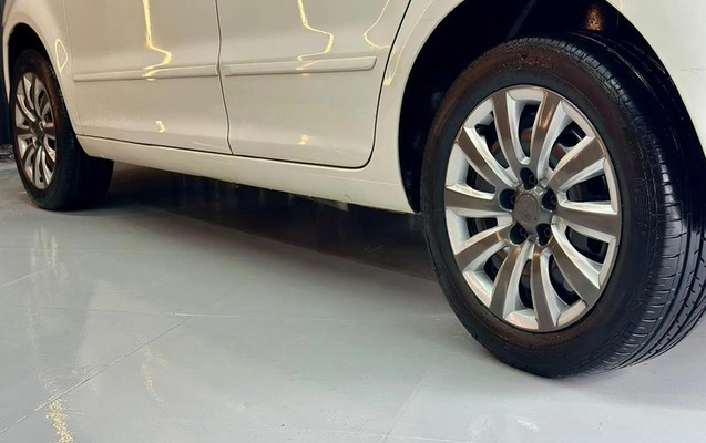 imagem-https://www.socarrao.com.br/sc-vehicle-images-prod/3883859/1789582203506-8467233_7_B_597f0bb3e3.jpeg