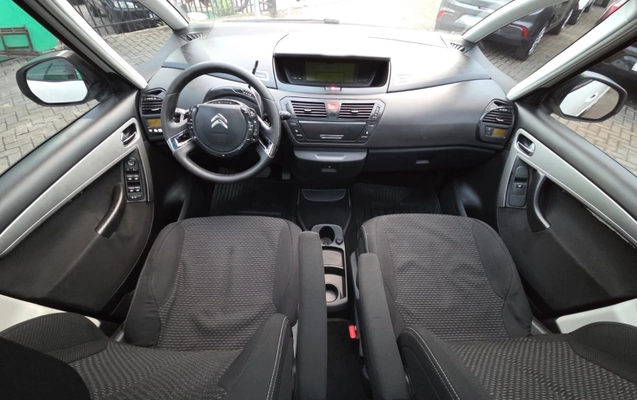imagem-https://www.socarrao.com.br/sc-vehicle-images-prod/3883877/1789582239544-gjxSohRu3uLex7HvphnSNSfrpGmodUn9.jpg