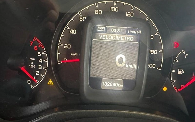 imagem-https://www.socarrao.com.br/sc-vehicle-images-prod/3883890/1789582268483-8063169_10_B_4e44e14b82.jpeg