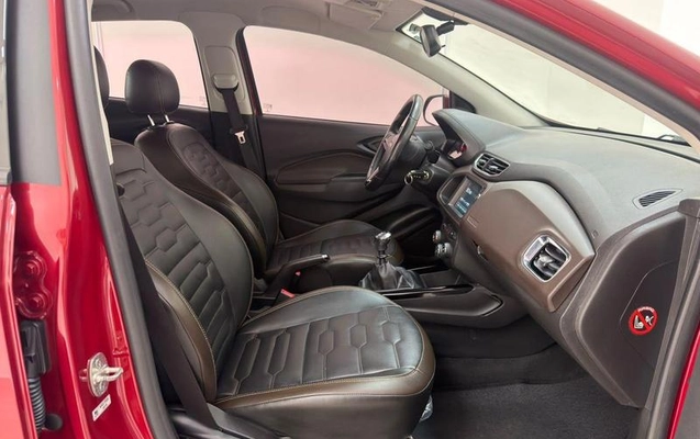 imagem-https://www.socarrao.com.br/sc-vehicle-images-prod/3883914/1789582308811-8465363_15_B_8683ed12b0.jpeg