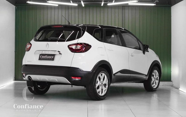 imagem-https://www.socarrao.com.br/sc-vehicle-images-prod/3884129/1792154934863-8416568_4_B_60134a96f7.jpeg