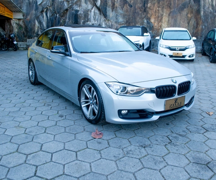Bmw 328i 2015 Prata — foto 1 de 3
