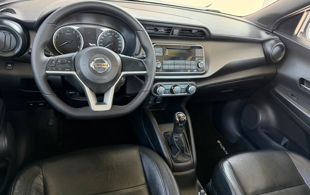 imagem-https://www.socarrao.com.br/sc-vehicle-images-prod/3884133/1789582897105-b78a0acb-455c-4d23-b2b0-12040842efc9.jpg