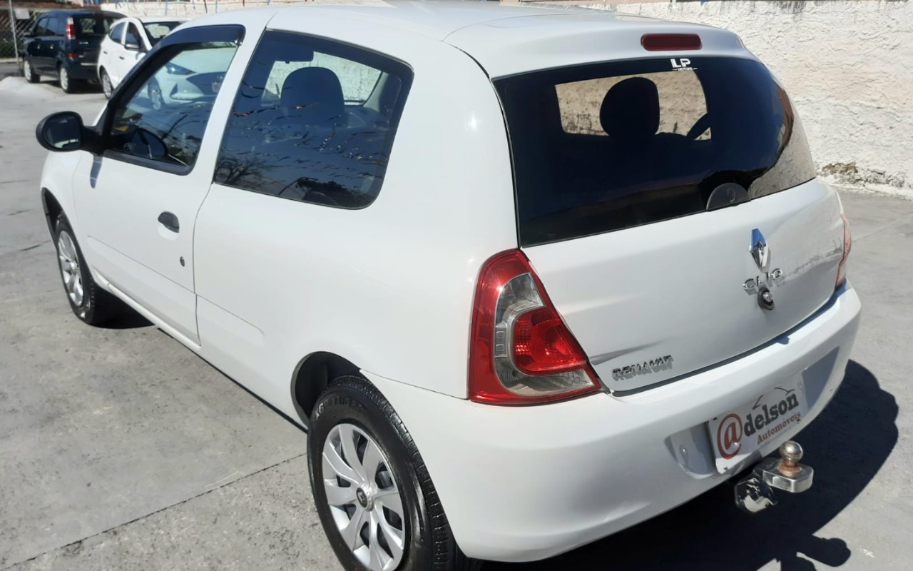 imagem-https://www.socarrao.com.br/sc-vehicle-images-prod/3884155/1789582954856-MDYuanBlZw.jpeg