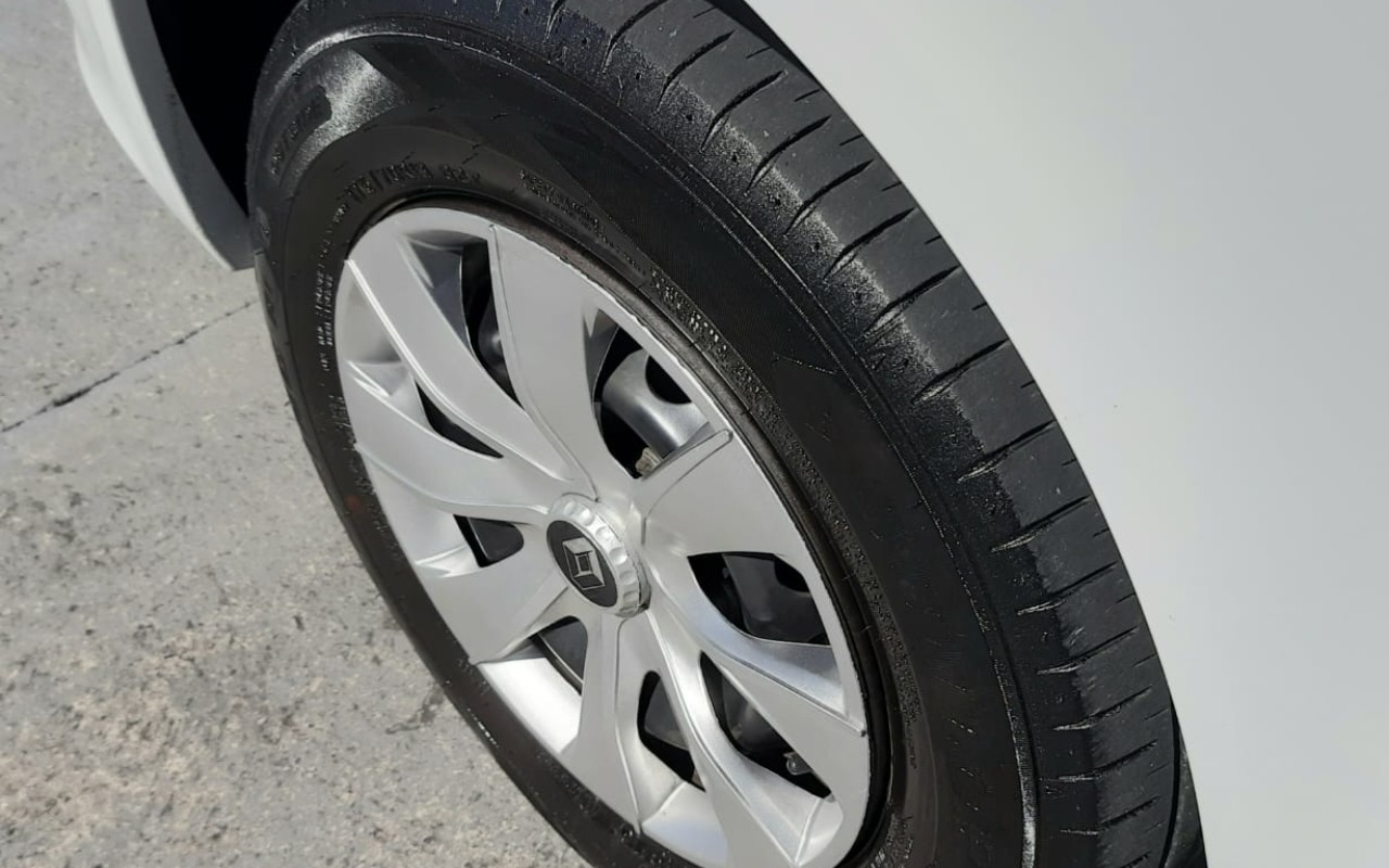 imagem-https://www.socarrao.com.br/sc-vehicle-images-prod/3884155/1789582955183-MTEuanBlZw.jpeg