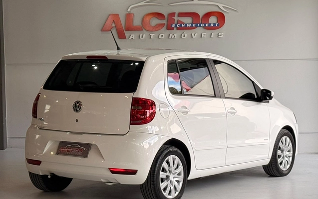 imagem-https://www.socarrao.com.br/sc-vehicle-images-prod/3884160/1789582970616-7f7db6a54acf4f6db979372d89c52b37_1789582882490.jpg