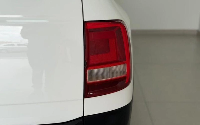 imagem-https://www.socarrao.com.br/sc-vehicle-images-prod/3884162/1789582978597-8440649_17_B_392eedb060.jpeg