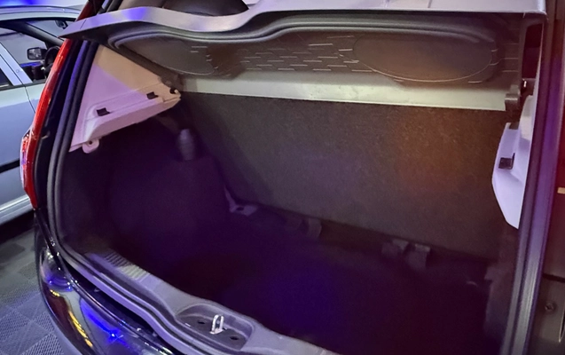 imagem-https://www.socarrao.com.br/sc-vehicle-images-prod/3884173/1789582998063-SU1HXzAzMzYuanBlZw.jpeg