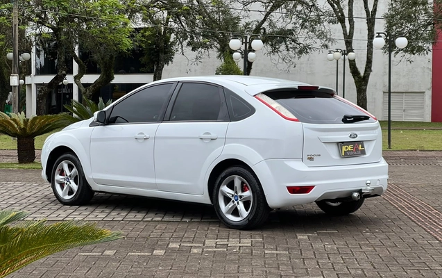 imagem-https://www.socarrao.com.br/sc-vehicle-images-prod/3884213/1789583031758-d96f0103a8d045a6ba6addfd98e127f1_1789582869399.jpg