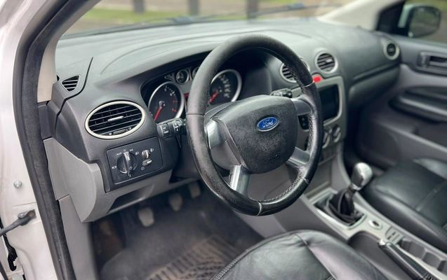 imagem-https://www.socarrao.com.br/sc-vehicle-images-prod/3884213/1789583031759-dcd9c393c3ae43308d796f5242c4fe89_1789582869406.jpg
