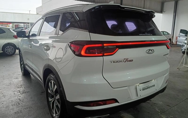 imagem-https://www.socarrao.com.br/sc-vehicle-images-prod/3884224/1792167879892-8483157_2_B_c0e4aebbe5.jpeg