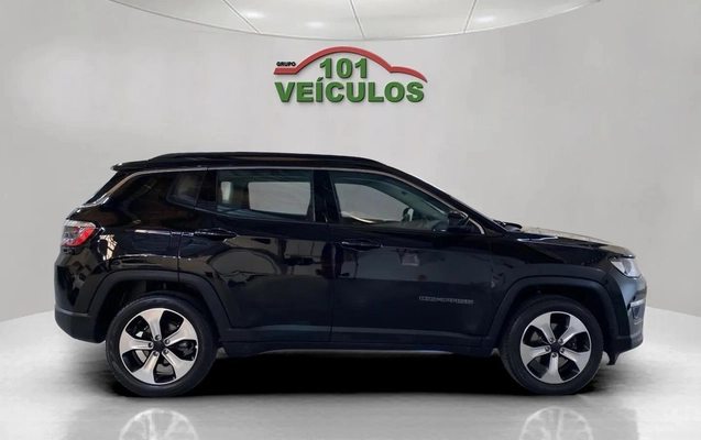 imagem-https://www.socarrao.com.br/sc-vehicle-images-prod/3884244/1789583056481-003_85960f00326b74ac3b09915bb0424e99.jpg