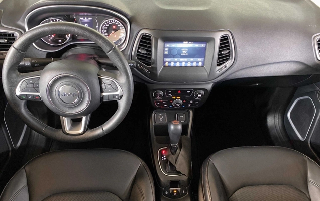 imagem-https://www.socarrao.com.br/sc-vehicle-images-prod/3884244/1789583056496-003_4cccdd170d7f434f5686e4b8d4ee549a.jpg