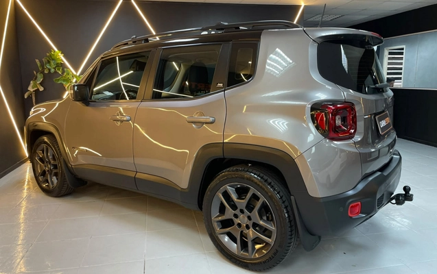 imagem-https://www.socarrao.com.br/sc-vehicle-images-prod/3884278/1789583105445-ubr0F18D81v66jg5ltXQq9zfgmhVQIn9.jpg