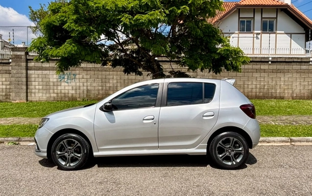 imagem-https://www.socarrao.com.br/sc-vehicle-images-prod/3884493/1789583584110-V2hhdHNBcHAgSW1hZ2UgMjAyNi0wOS0xNiBhdCAxMi4wMC4xMi5qcGVn.jpeg
