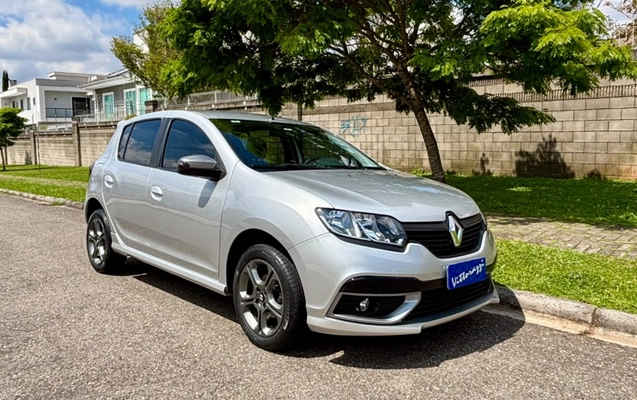 imagem-https://www.socarrao.com.br/sc-vehicle-images-prod/3884493/1789583584503-V2hhdHNBcHAgSW1hZ2UgMjAyNi0wOS0xNiBhdCAxMi4wMC4xOS5qcGVn.jpeg