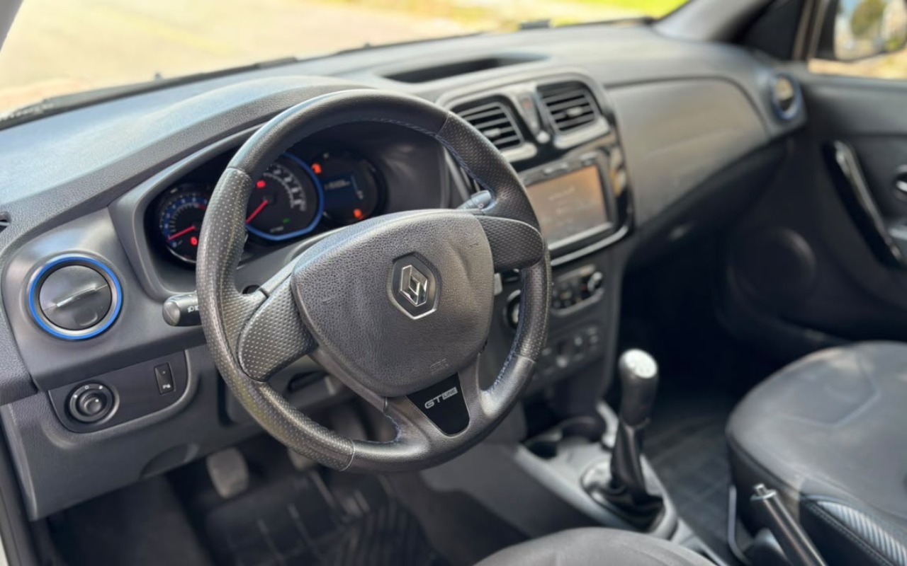 imagem-https://www.socarrao.com.br/sc-vehicle-images-prod/3884493/1789583585121-V2hhdHNBcHAgSW1hZ2UgMjAyNi0wOS0xNiBhdCAxMi4wMC4yNS5qcGVn.jpeg