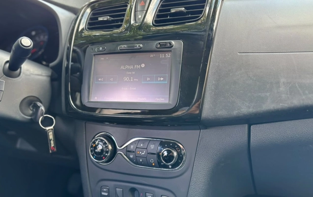 imagem-https://www.socarrao.com.br/sc-vehicle-images-prod/3884493/1789583585526-V2hhdHNBcHAgSW1hZ2UgMjAyNi0wOS0xNiBhdCAxMi4wMC4yNy5qcGVn.jpeg