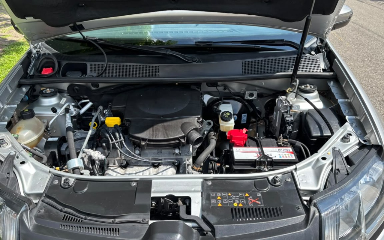imagem-https://www.socarrao.com.br/sc-vehicle-images-prod/3884493/1789583585739-V2hhdHNBcHAgSW1hZ2UgMjAyNi0wOS0xNiBhdCAxMi4wMC4yOS5qcGVn.jpeg