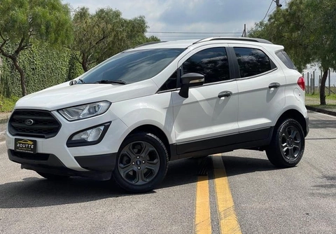 Ford EcoSport 2019 Branco — foto 1 de 3