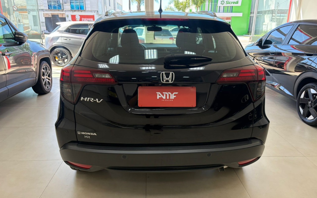 imagem-https://www.socarrao.com.br/sc-vehicle-images-prod/3884507/1789583669314-ZjYuanBlZw.jpeg