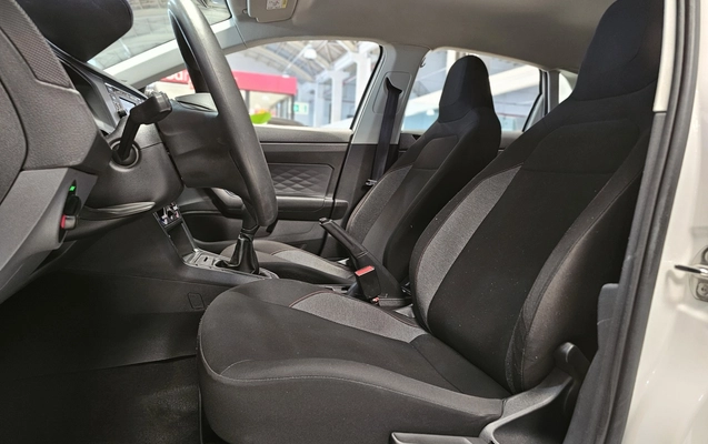 imagem-https://www.socarrao.com.br/sc-vehicle-images-prod/3884516/1789583812117-1_033420.jpg