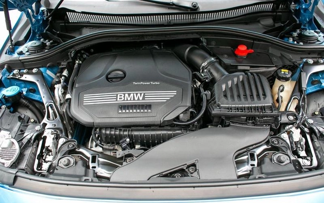 imagem-https://www.socarrao.com.br/sc-vehicle-images-prod/3884524/1789650895472-8483210_18_B_0fbdd35a85.jpeg