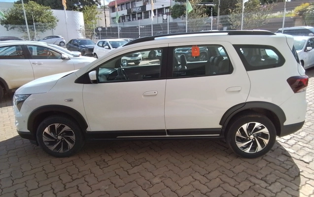 imagem-https://www.socarrao.com.br/sc-vehicle-images-prod/3884813/1789584310949-3.jpg