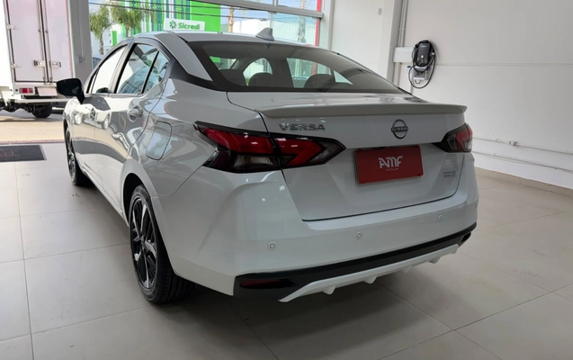 imagem-https://www.socarrao.com.br/sc-vehicle-images-prod/3884916/1789584556770-ZHpiLmpwZWc.jpeg