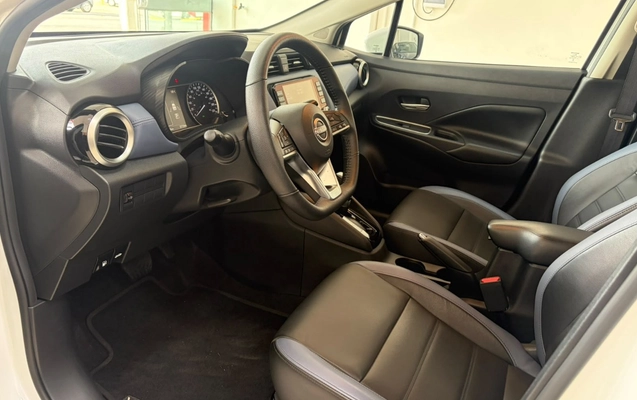 imagem-https://www.socarrao.com.br/sc-vehicle-images-prod/3884916/1789584557326-aGdkLmpwZWc.jpeg