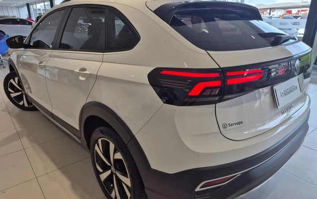 imagem-https://www.socarrao.com.br/sc-vehicle-images-prod/3884919/1789584580769-8335233_11_B_6abadb24b4.jpeg