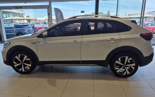 imagem-https://www.socarrao.com.br/sc-vehicle-images-prod/3884919/1789584580770-8335233_11_B_350198f026.jpeg