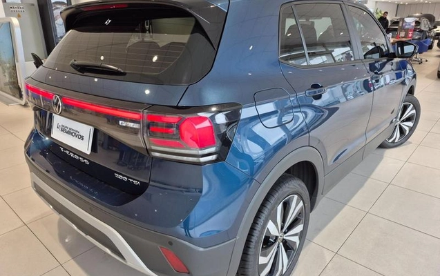 imagem-https://www.socarrao.com.br/sc-vehicle-images-prod/3884920/1789584581792-8376909_18_B_95e4eddee2.jpeg