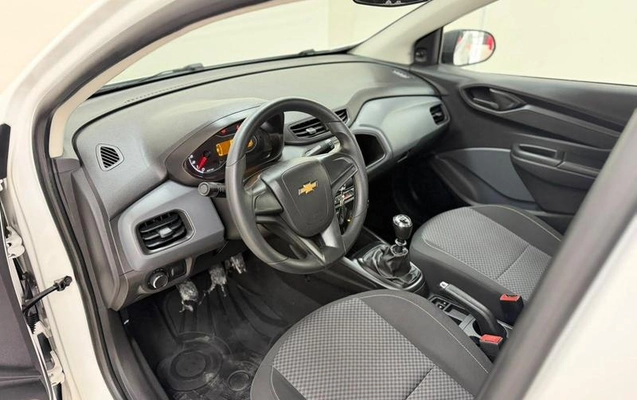 imagem-https://www.socarrao.com.br/sc-vehicle-images-prod/3884924/1789584624062-8483191_7_B_3c083655dc.jpeg