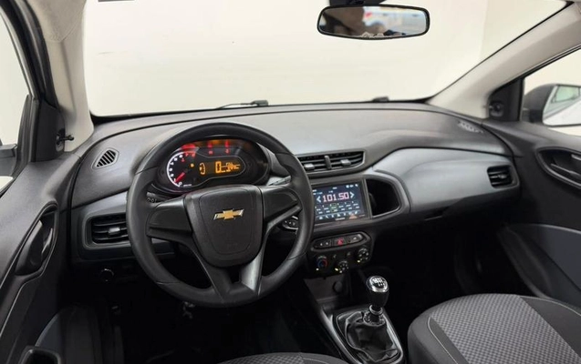 imagem-https://www.socarrao.com.br/sc-vehicle-images-prod/3884924/1789584624073-8483191_12_B_8f2469c9e6.jpeg