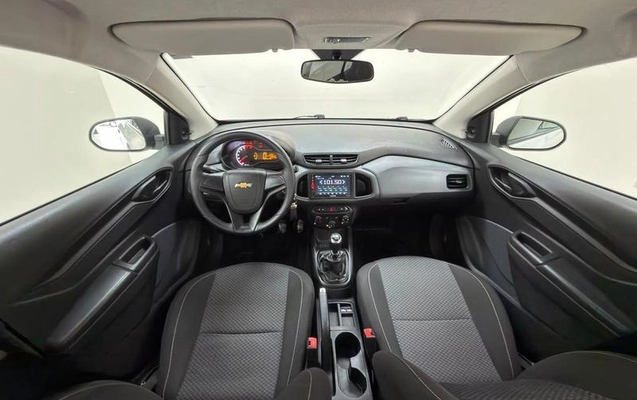 imagem-https://www.socarrao.com.br/sc-vehicle-images-prod/3884924/1789584624078-8483191_14_B_115705a13e.jpeg