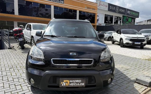 imagem-https://www.socarrao.com.br/sc-vehicle-images-prod/3884942/1789584727053-8476676_1_B_935eee3422.jpeg