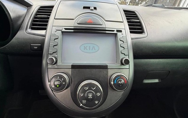 imagem-https://www.socarrao.com.br/sc-vehicle-images-prod/3884942/1789584727058-8476676_14_B_e70f148203.jpeg