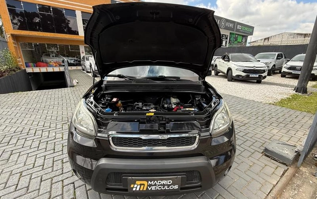 imagem-https://www.socarrao.com.br/sc-vehicle-images-prod/3884942/1789584727065-8476676_16_B_f31bdcdcc8.jpeg